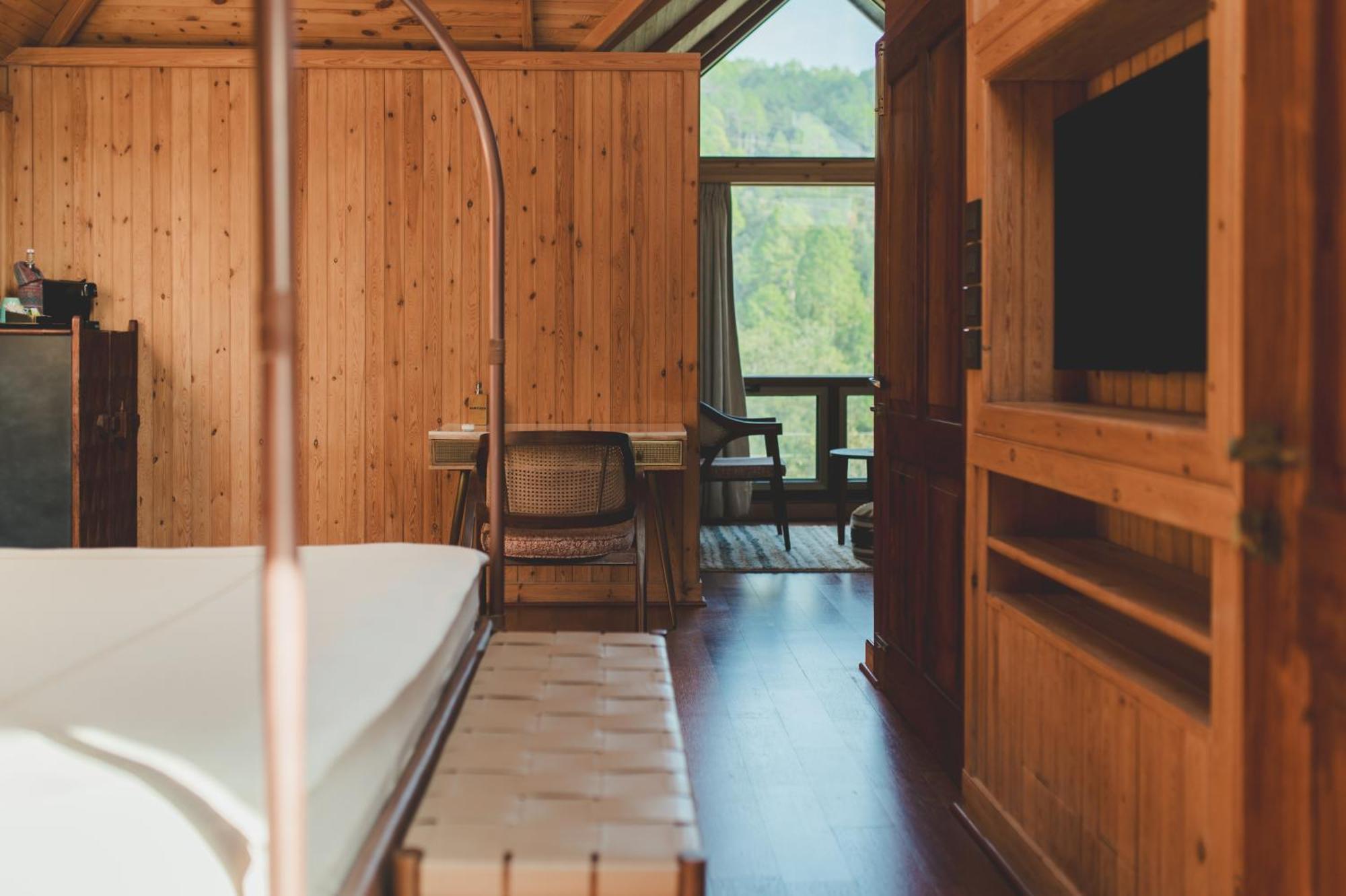 Brij Atmanya Bhowali, Nainital, A Luxury Mountain Escape エクステリア 写真