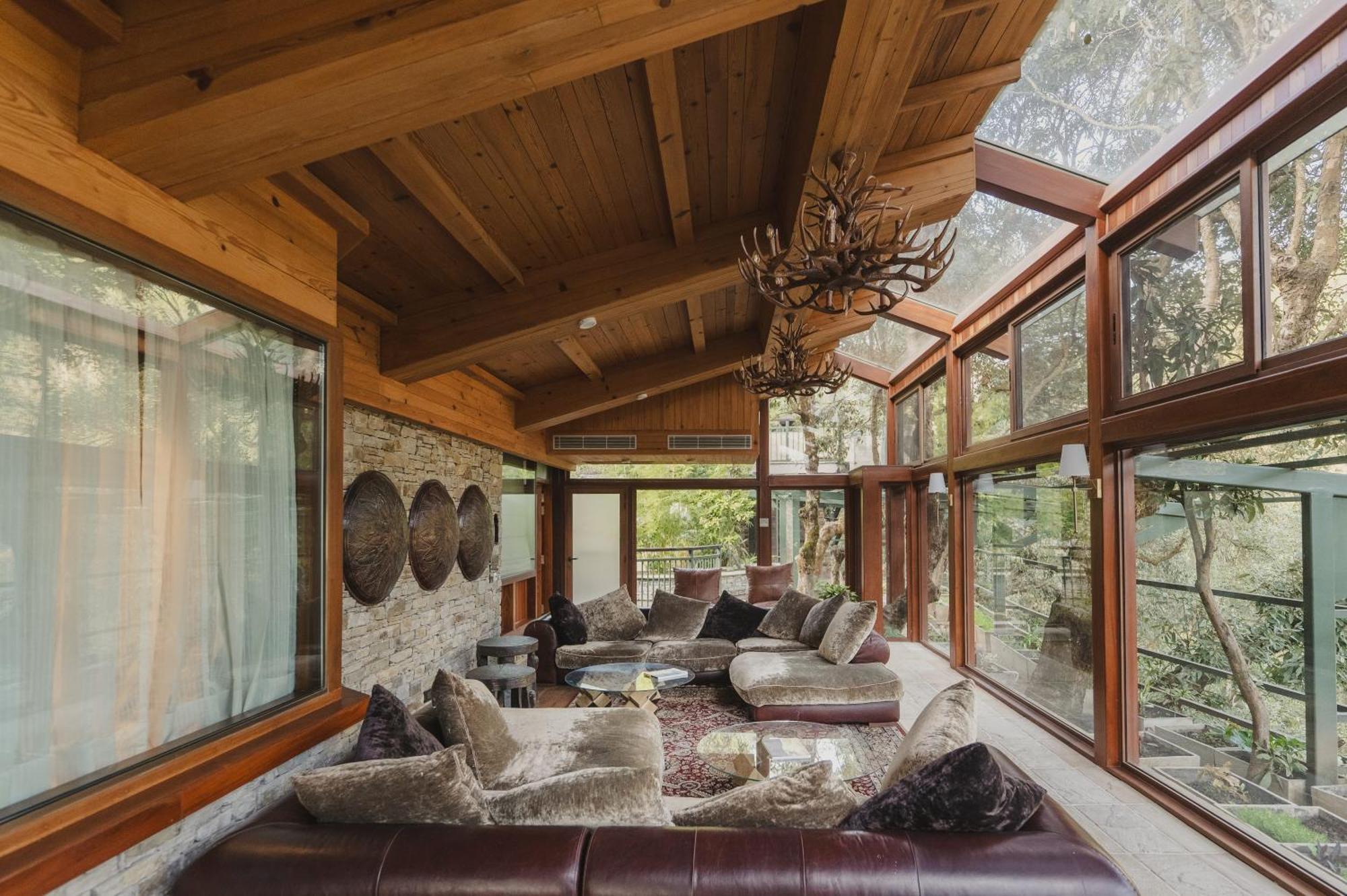 Brij Atmanya Bhowali, Nainital, A Luxury Mountain Escape エクステリア 写真